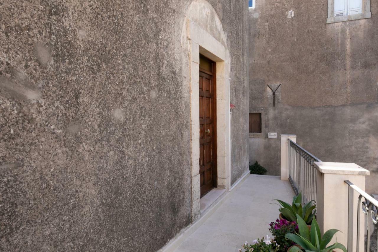 Ferienwohnung Casa Stefania Noto Exterior foto